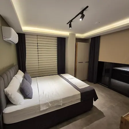Enjoy A Vacation In Luxury With Swimming Pool Likya Milay Φετιγιέ